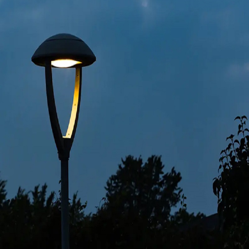 Panduan Lampu Toko LED: Lumens, Suhu Warna & Jenis Perlengkapan 2026